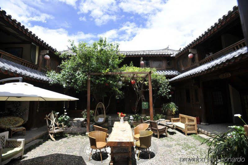Blossom Hill Inn - Neverland Lijiang  Zewnętrze zdjęcie